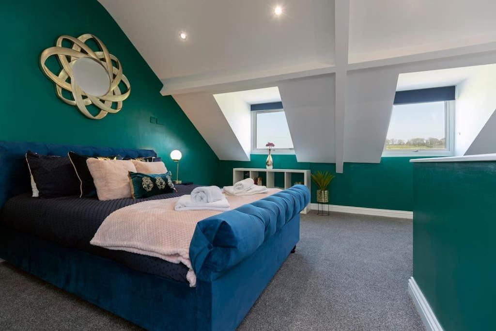 Auckland View - A Comfy & Spacious 4Bed With Views Coundon 外观 照片