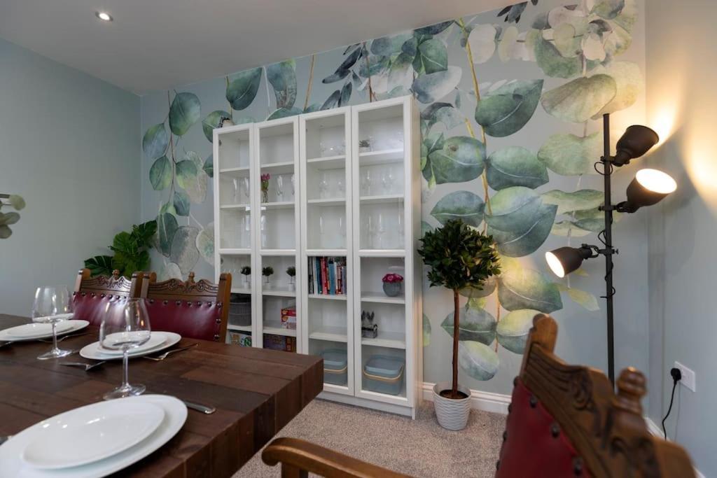 Auckland View - A Comfy & Spacious 4Bed With Views Coundon 外观 照片